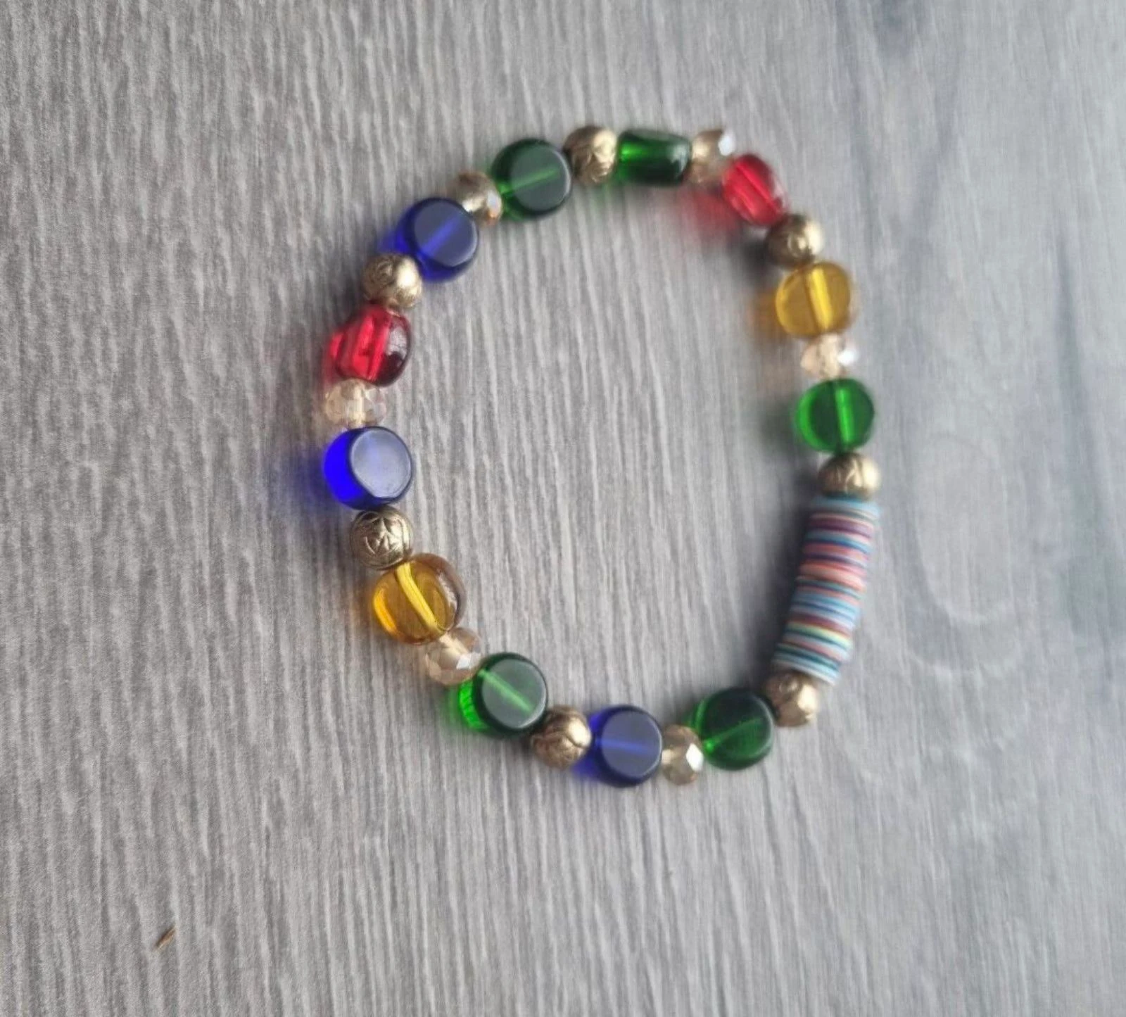 Kleurrijke Kralen Armband met Glaskralen & Katsuki / Disc Kralen – Boho / Zomer